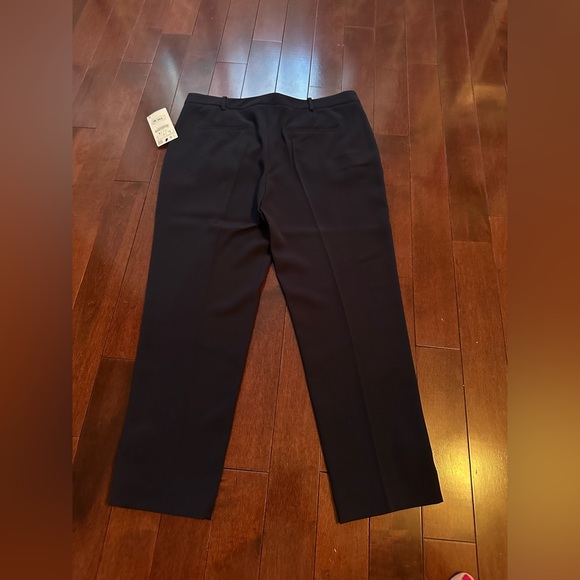 ✨BNWT✨ Zara Pearl button detail navy pants size L - Picture 7 of 7